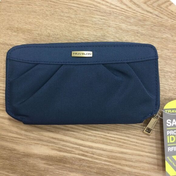 Travelon RDIF Blocking Travel Wallet Zip Clutch Multi Pocket Wristlet Blue NWT - Picture 1 of 7